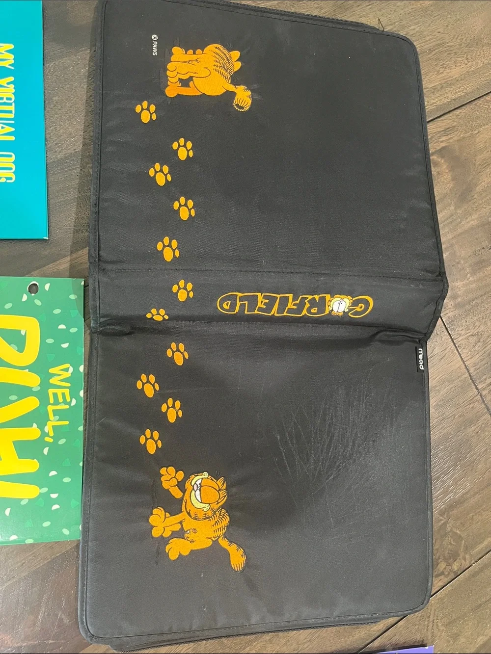 90s Vintage Garfield Mead PAWS Binder w/ 3 Garfield Pocket Folders